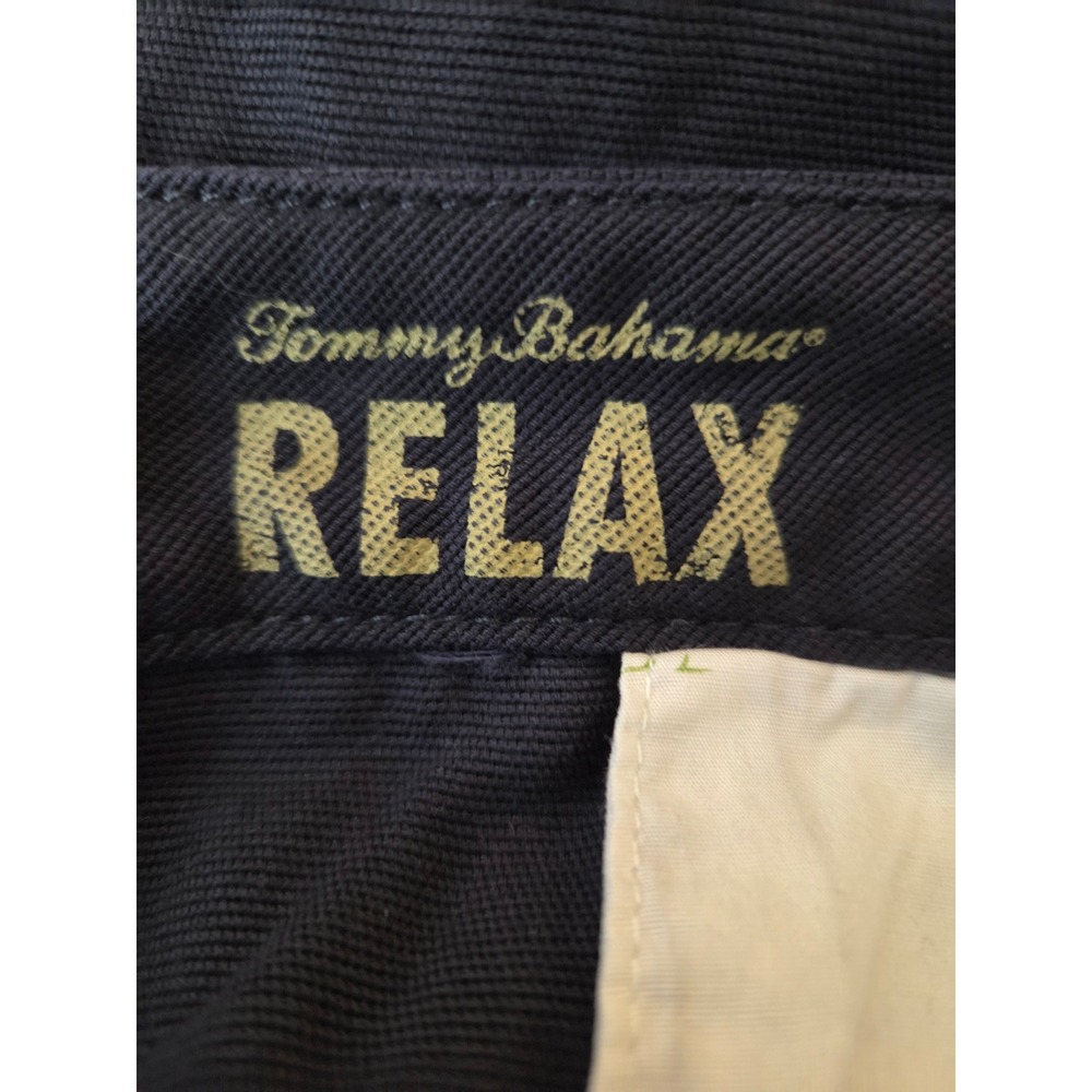 TOMMY BAHAMA Relax Casual shorts Men's size 44 Lyocell Cotton Black - Picture 3 of 6